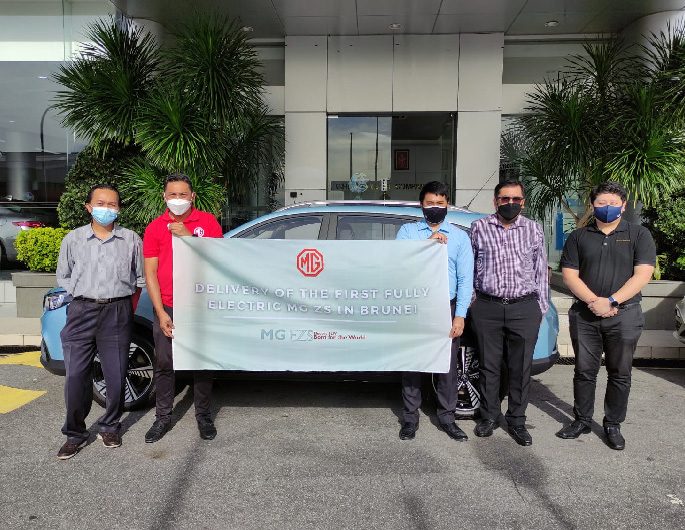 GHK delivers full electric MG SUV to Berakas Power Company