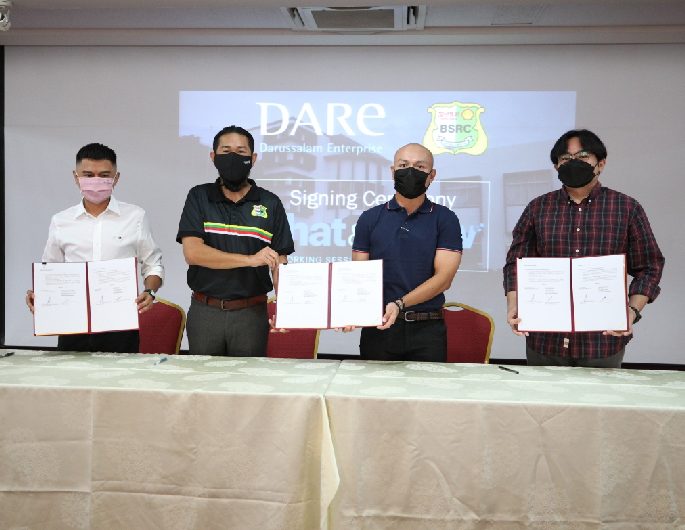 Darussalam Enterprise brings Chat & Chew to Brunei Shell Recreation Club