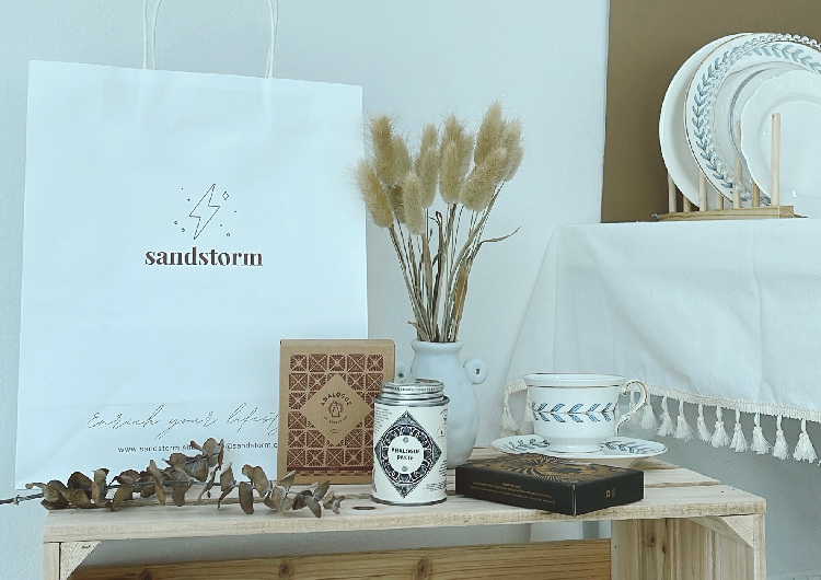 Sandstorm.co: Finding success in gift-wrapping and decorations