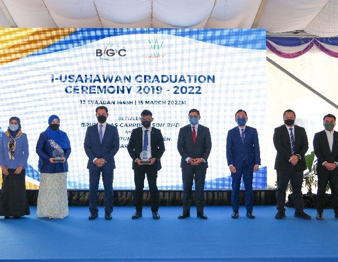 Brunei Gas Carriers hosts first i-Usahawan graduation with business partners Mortar, MBC