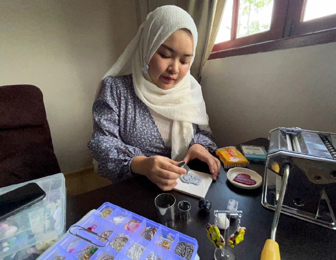 Kraf Kitani: Sculpting a craft business with polymer clay