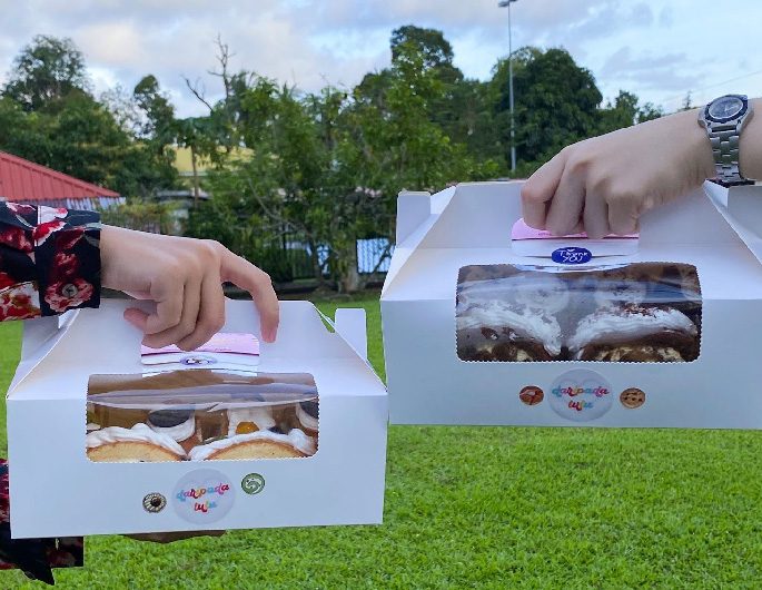 Daripada Lulu: Rolling out the dough with Swiss cakes