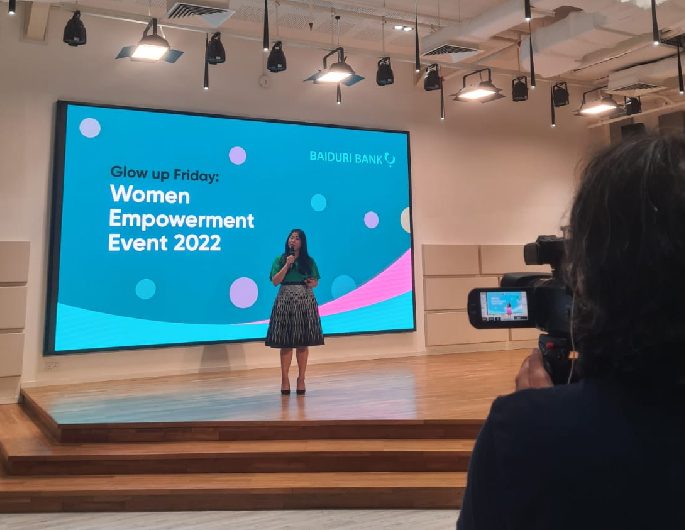 Baiduri Bank hosts Glow Up Friday event to empower women