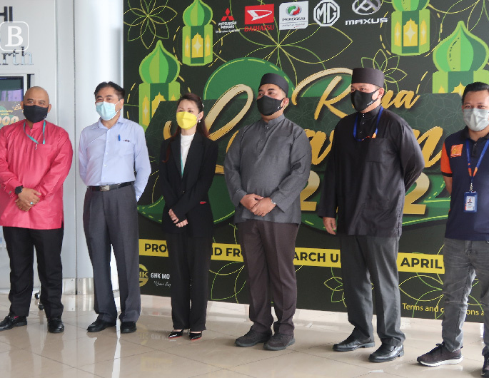 Three customers win GHK Lebaran lucky draw
