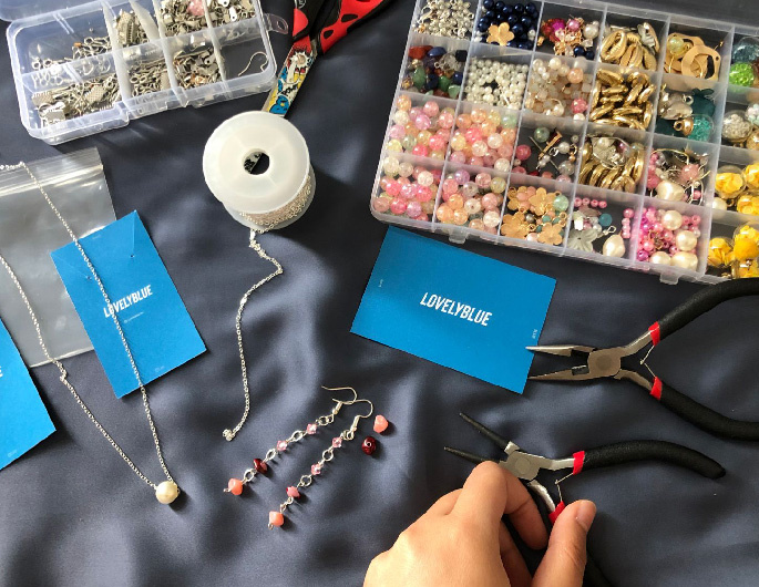 Lovelyblue.bn : Handcrafting minimalistic jewelleries with love and perseverance