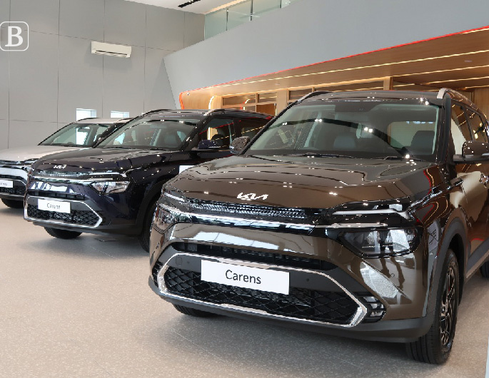 Kia Carens debut stylish, bold new look with spacious cabin