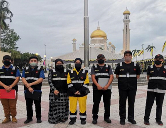 Weights and Measures Unit conducts spot checks to festive stalls