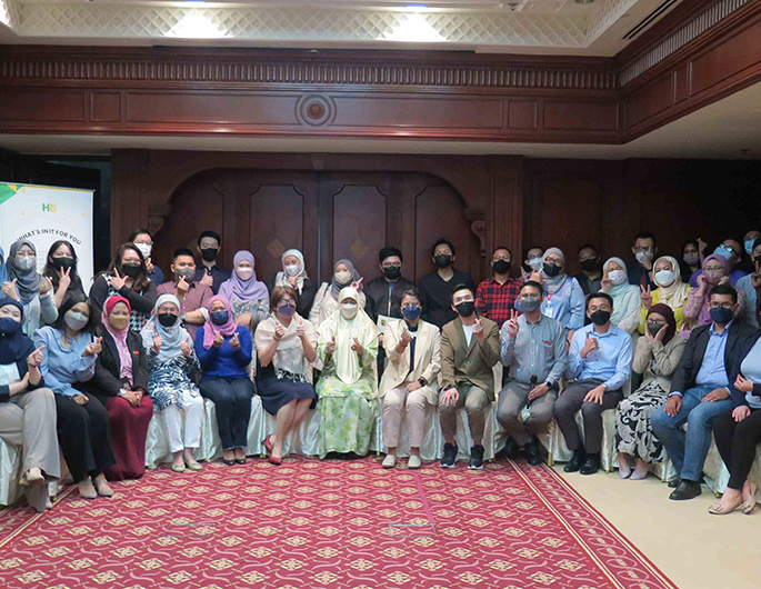 CIPD talks about HR Global Trends with Human Resource Society Brunei