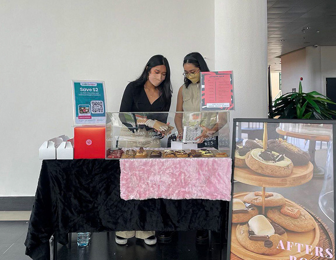 Sisters turn warm, fresh-baked goodies into a business with The Aftersbox