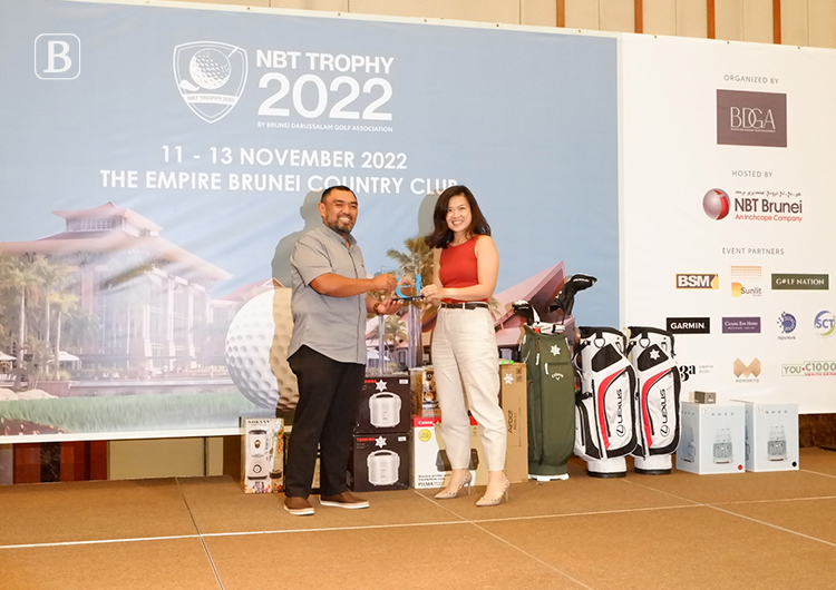 NBT’s golf tournament donates $10,000 to DANA
