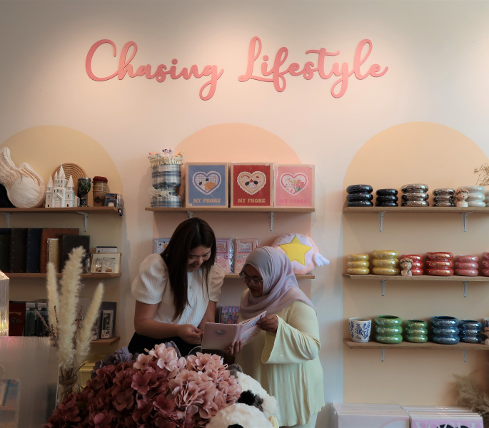 Chasing Lifestyle: Turning love for gift-giving and knic-knacs into a business