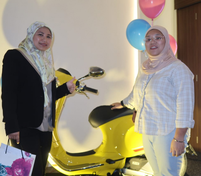 Mas Atiqah wins Vespa Sprint from Progresif ‘Scratch to Manang’