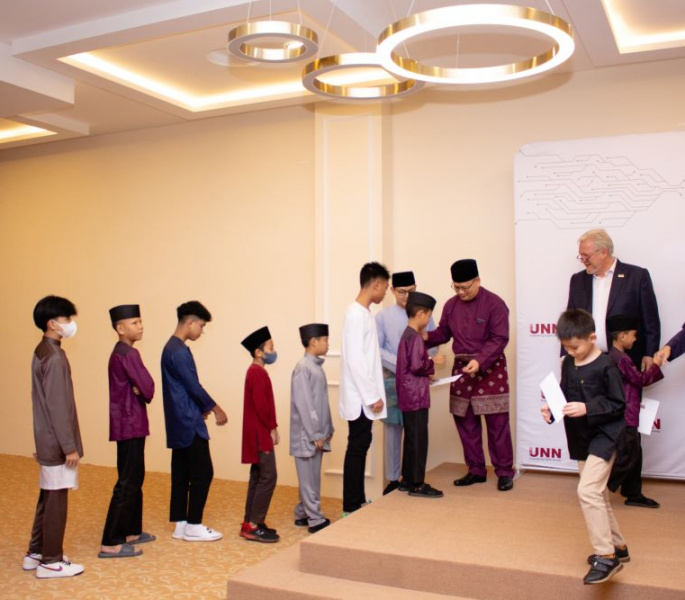 Over 100 orphans receive Hari Raya vouchers from UNN