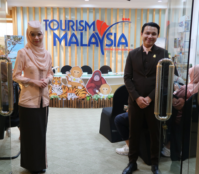 ‘Hello Kawan’ welcomes you to Malaysia
