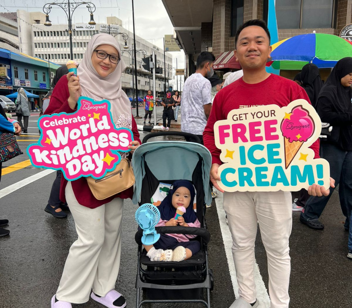 Progresif brings cheers to World Kindness Day celebration