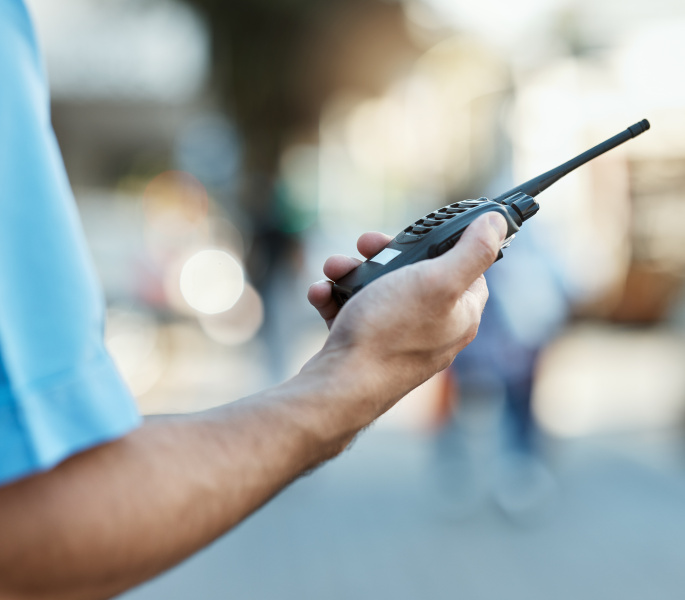 Local business compounded for operating walkie-talkies without licence