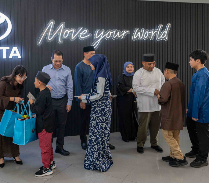 NBT Brunei brings smiles to orphans