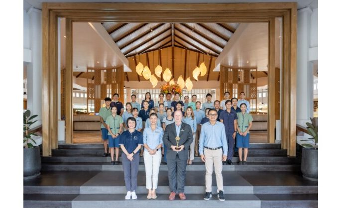 Phuket Marriott Resort & Spa, Merlin Beach Celebrates Big Win as Family Resort of the Year at TDM Travel Trade Excellence Awards 2024 – Thailand