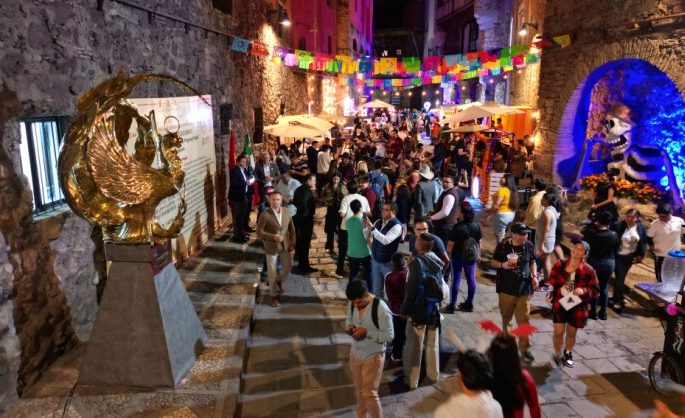 Artistic phoenix sculpture from west China’s Fengdu County unveiled in Mexico’s Guanajuato