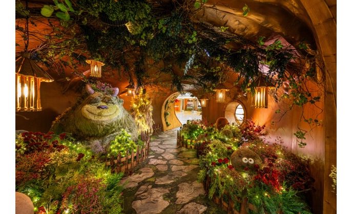 Get Wild about the Festive Season with ChristmasVille Furry Monsters Unleash Holiday Fun at Pacific Place and Starstreet Precinct