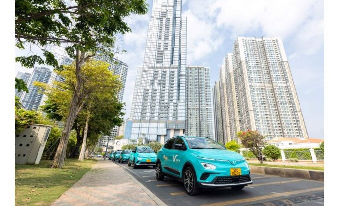 Taking a Leaf Out of Xanh SM’s Book: Jakarta’s Path to Green Taxis