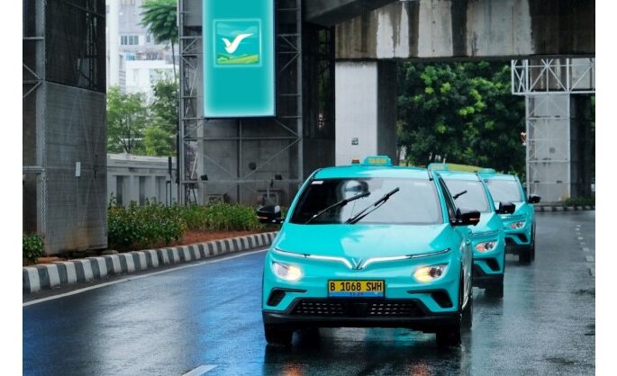 Experience Jakarta’s First All-Electric, 5-Star Taxi Service