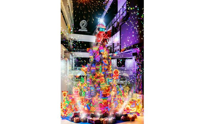 Get Ready to Celebrate Christmas and New Year at Bangkok’s EM District with Extended Hours