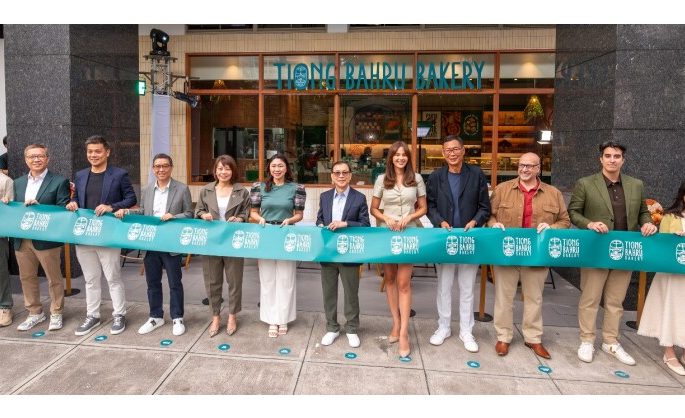 Jollibee Group Opens First Tiong Bahru Bakery in the Philippines