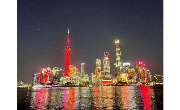 Oriental Pearl and Shanghai Tower, together with towers around the world, light up in red in celebration of the Spring Festival of the Year of the Snake