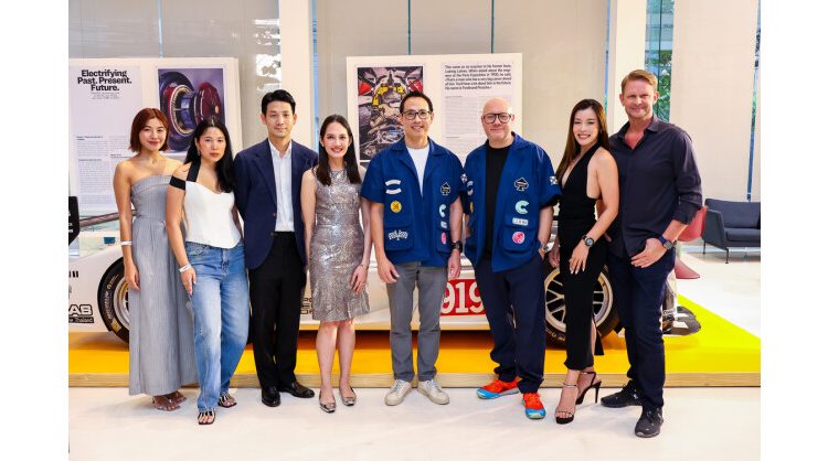 porsche-design-tower-bangkok-and-curvistan-bangkok-host-an-exclusive-preview-of-the-“electrifying-past-present-future.”-exhibition