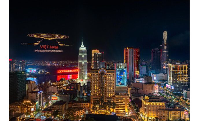 Vietnam sets world record with dazzling drone show featuring 10,500 drones