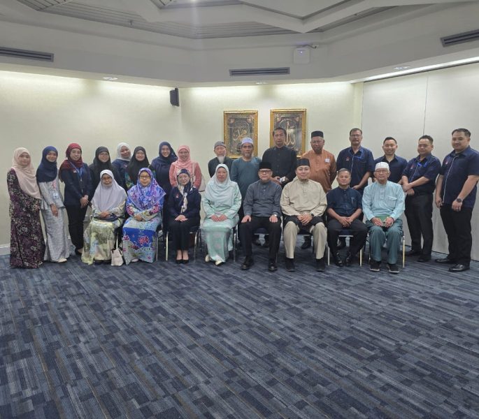 Cooperatives explore Zakat management in UPK session