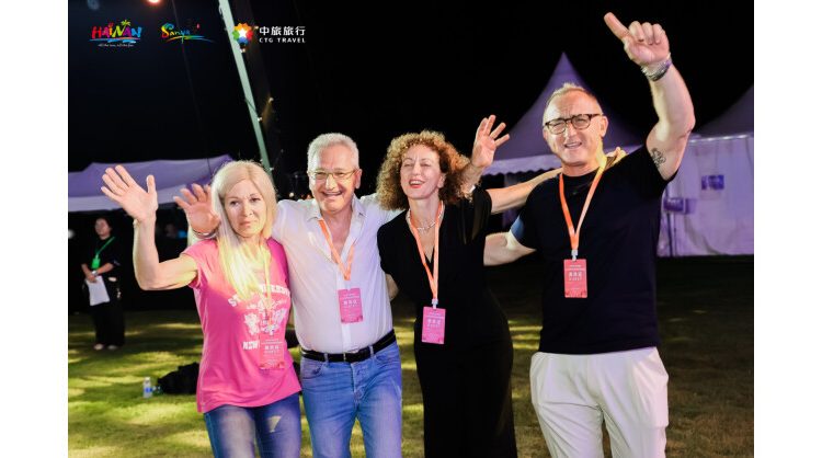 global-tourism-elites-gather-for-“night-of-hainan”