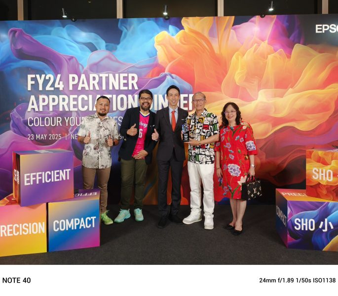 Concepts Computer receives Epson Top Retail Performer award