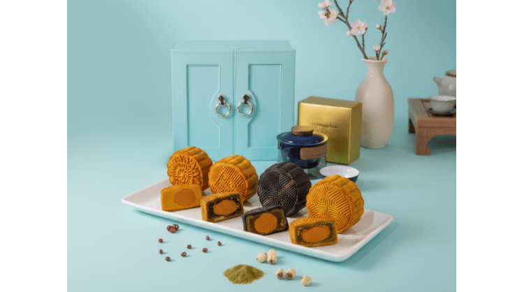 bread-garden-unveils-sky-blue-elegance:-new-mooncake-collection-shines-this-mid-autumn-festival-2025