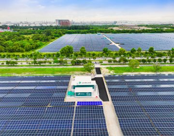 Sembcorp unveils Singapore’s largest solar farm and pioneering battery expansion on Jurong Island