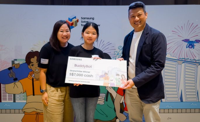 Edgefield Secondary School Students Clinch Top Honours at the Samsung Solve for Tomorrow 2025 Competition