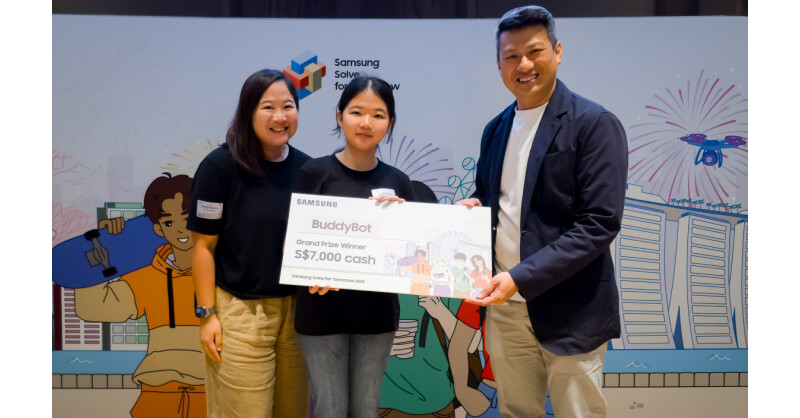 edgefield-secondary-school-students-clinch-top-honours-at-the-samsung-solve-for-tomorrow-2025-competition