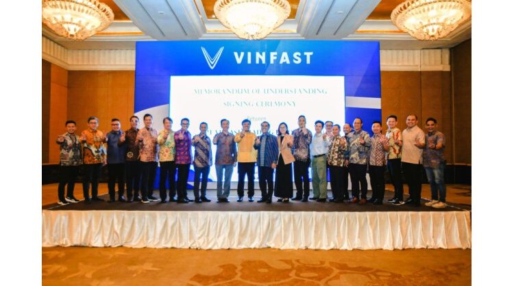 vinfast-signs-mous-with-indonesia’s-leading-banks-and-finance-companies-to-accelerate-green-transformation