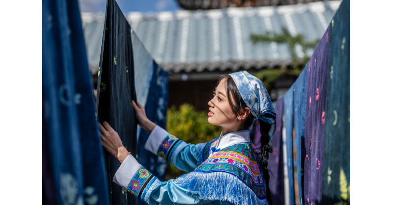 young-chinese-revive,-transform-ancient-crafts-for-modern-markets