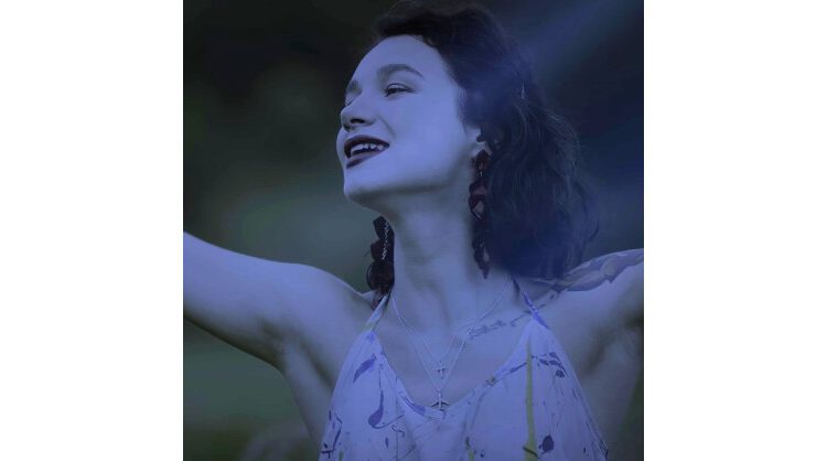 valle-venia-presents-sandgrain-in-space-lps-feat.-lara