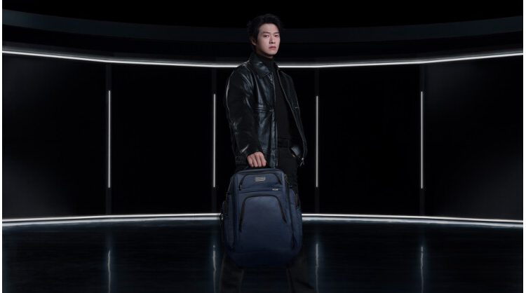 tumi-unveils-the-next-generation-of-the-tumi-alpha-collection-with-campaigns-starring-lando-norris-and-wei-daxun