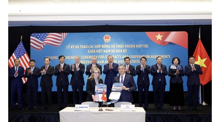 vietnam-airlines-unveils-major-fleet-expansion-with-up-to-us$-8.1-billion-order-for-50-boeing-737-8-aircraft