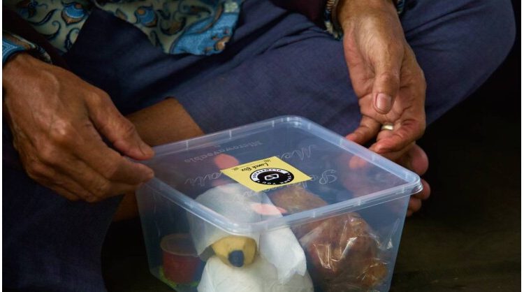 olymptrade’s-ramadan-commitment:-supporting-the-elderly-community