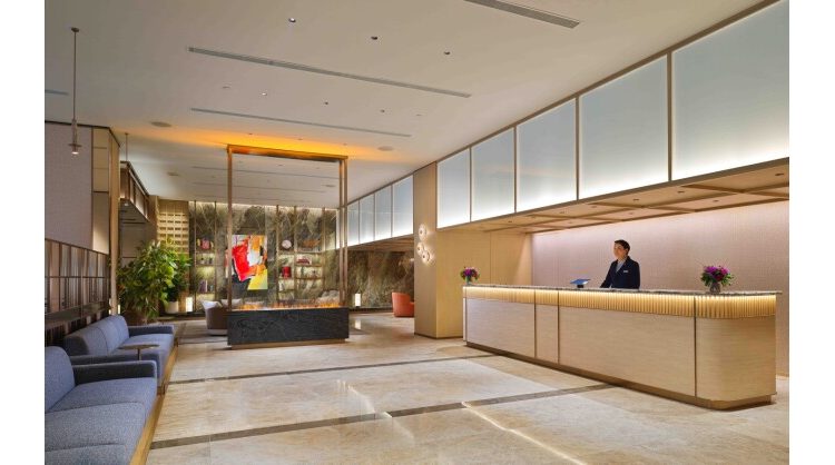 nina-hotel-island-south-presents-a-new-look-as-an-urban-oasis