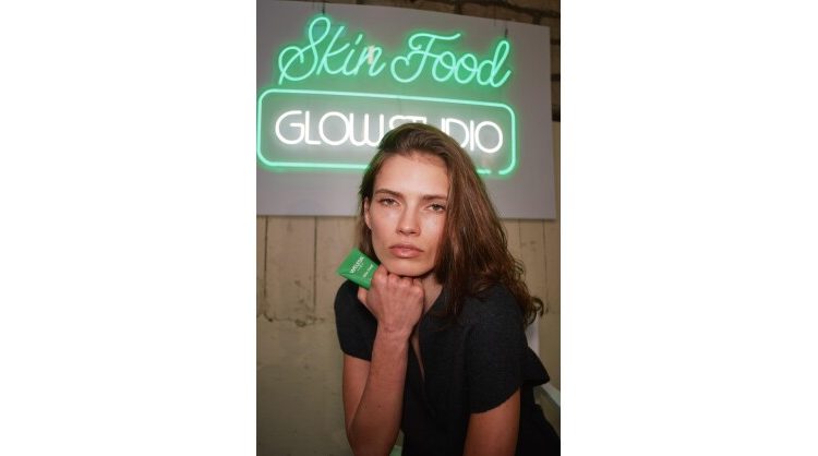 weleda-x-stella-mccartney:-paris-fashion-week-/-skin-food:-100-years-of-loving-skin