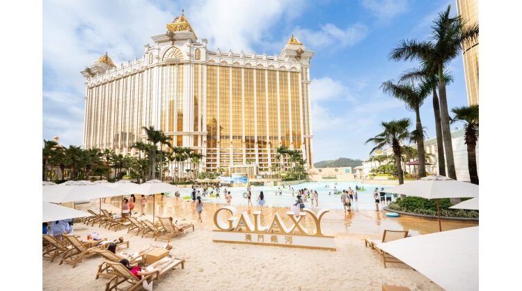 macau’s-no.1-water-attraction-reopens-this-april-for-a-fun-packed-experiential-start-to-summer-at-galaxy-macau-grand-resort-deck