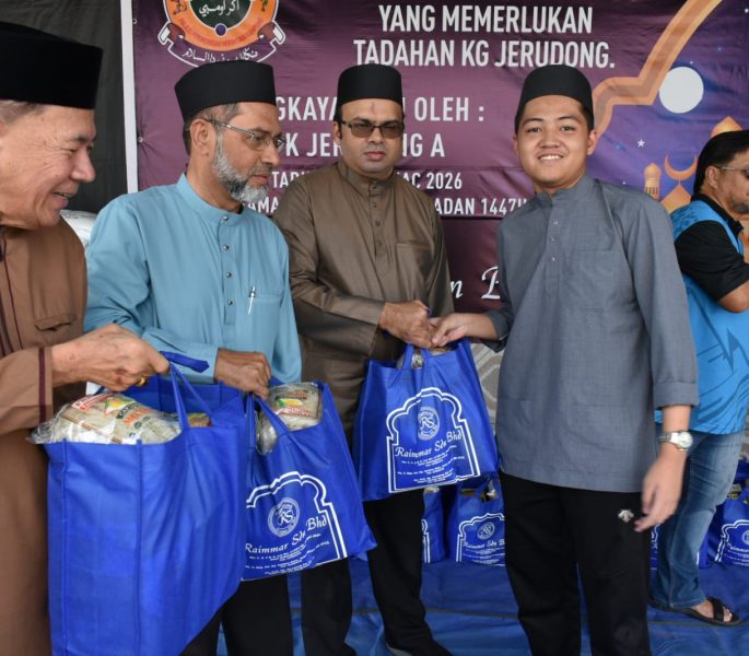 Raimmar brings Ramadan cheers to 50 orphans and underprivileged families