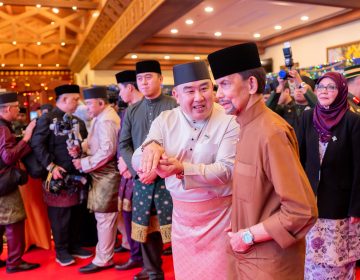 His Majesty graces BYD Brunei Showcase at Hari Raya Exhibition