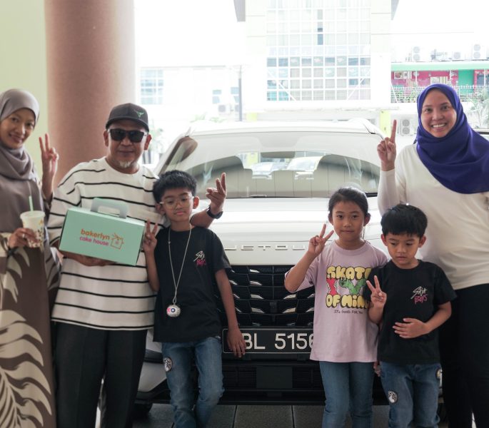 Jetour Brunei celebrates 17 X70 Plus deliveries